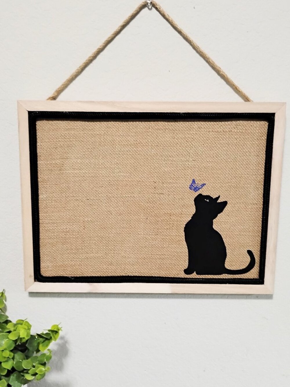 Rustic Burlap Home Decor 12" x 15" Black Cat Butterfly Memo Bulletin Cork Board